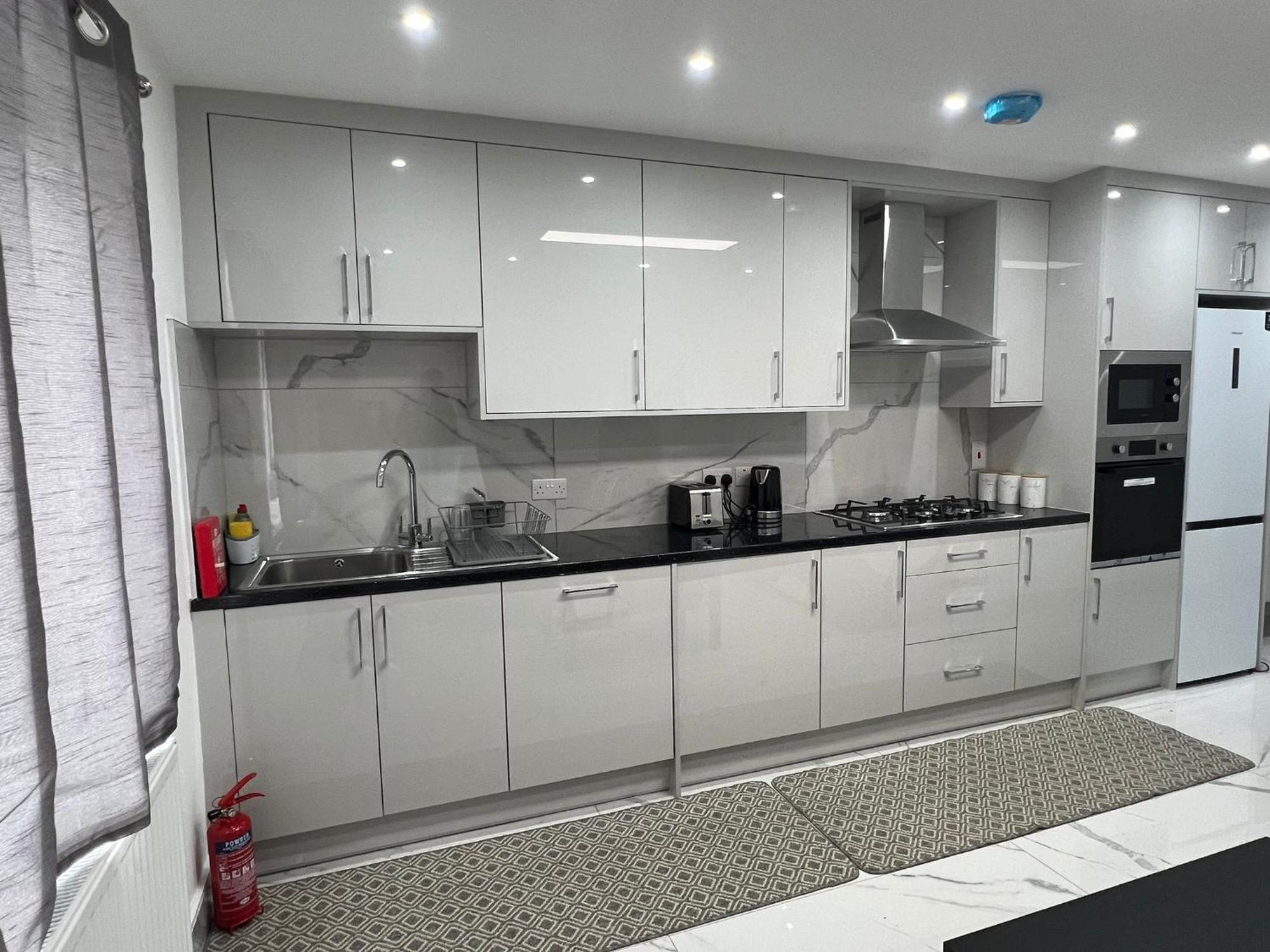 93 New Road Apartman Harmondsworth Kültér fotó