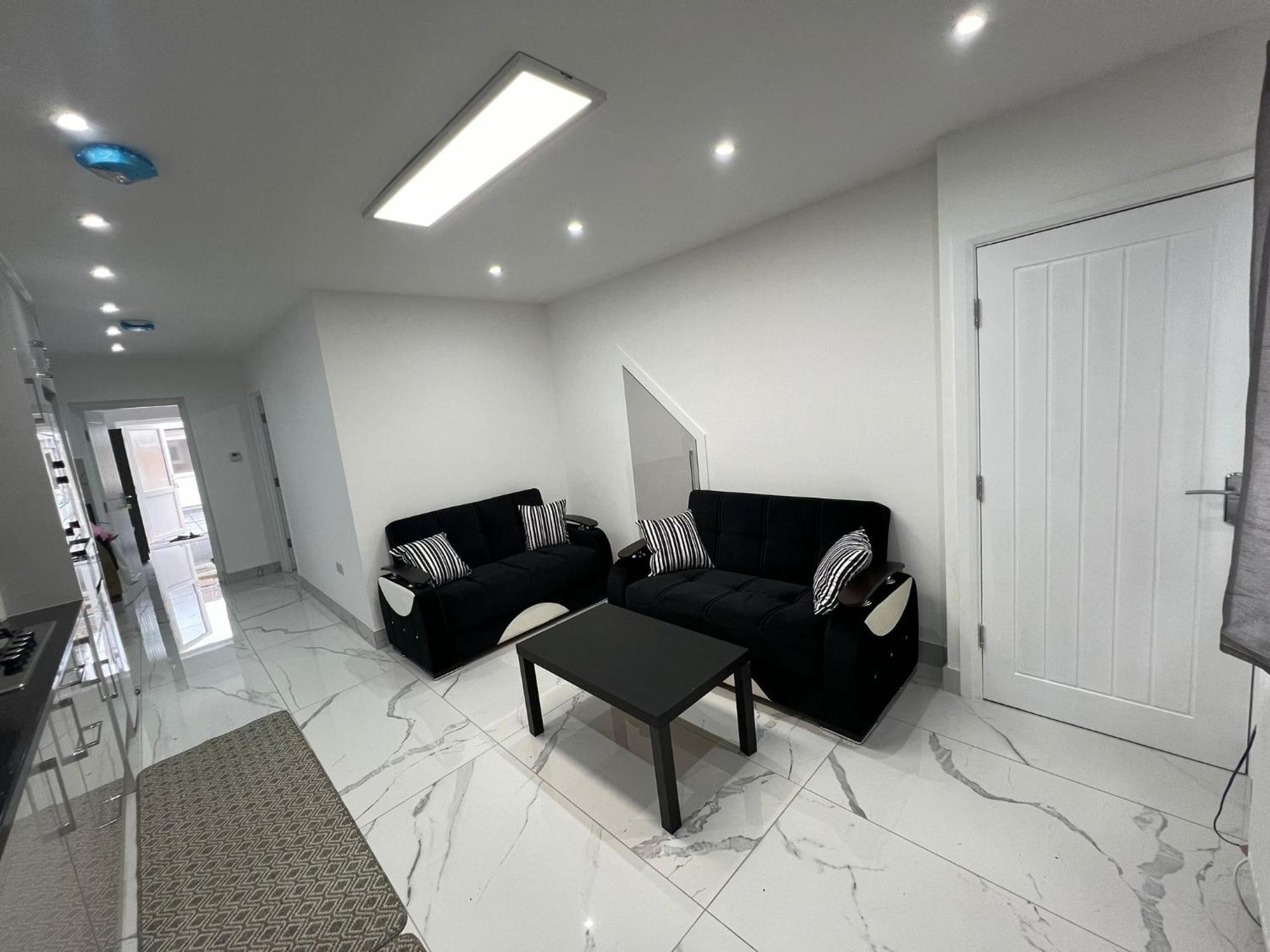 93 New Road Apartman Harmondsworth Kültér fotó
